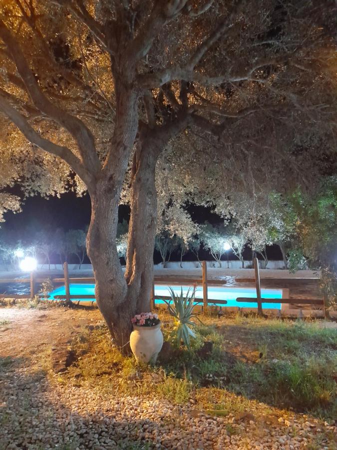 Agriturismo Palas De Serra Country Resort Onifai Exterior photo