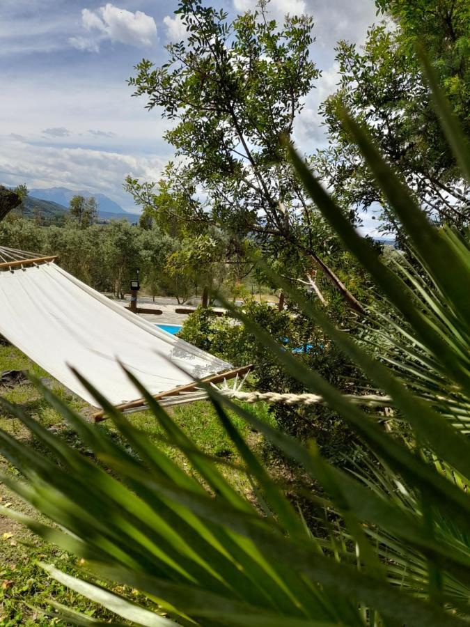 Agriturismo Palas De Serra Country Resort Onifai Exterior photo